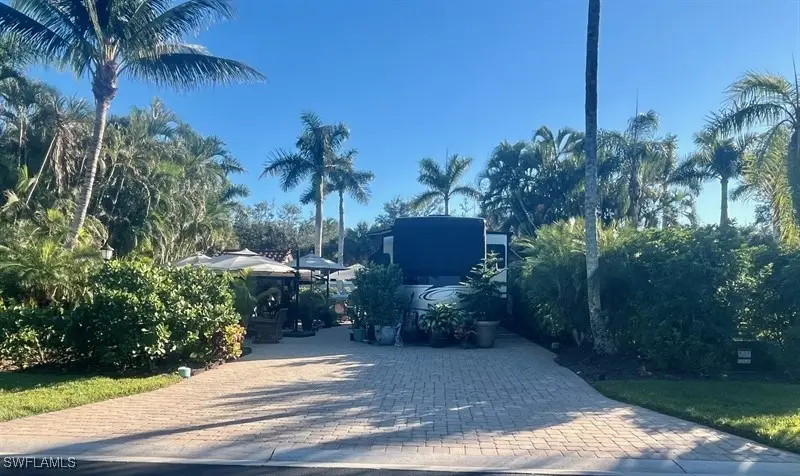 4432 Southern Breeze Drive, Naples, FL 34114 - Image #1