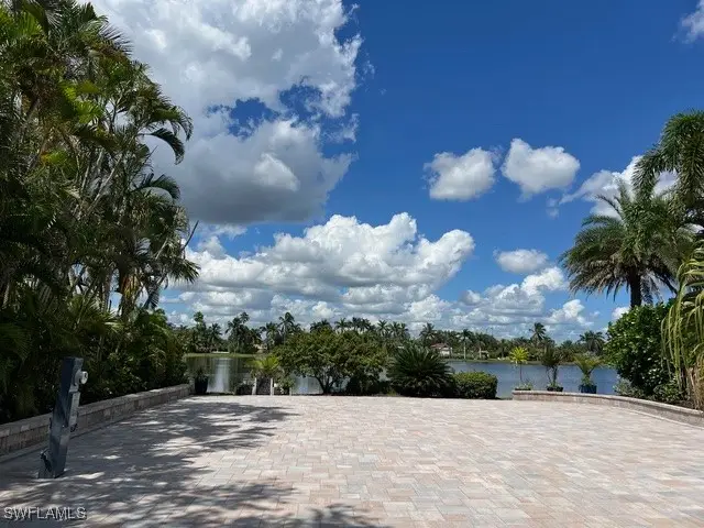 4609 Southern Breeze Drive, Naples, FL 34114 - Image #2