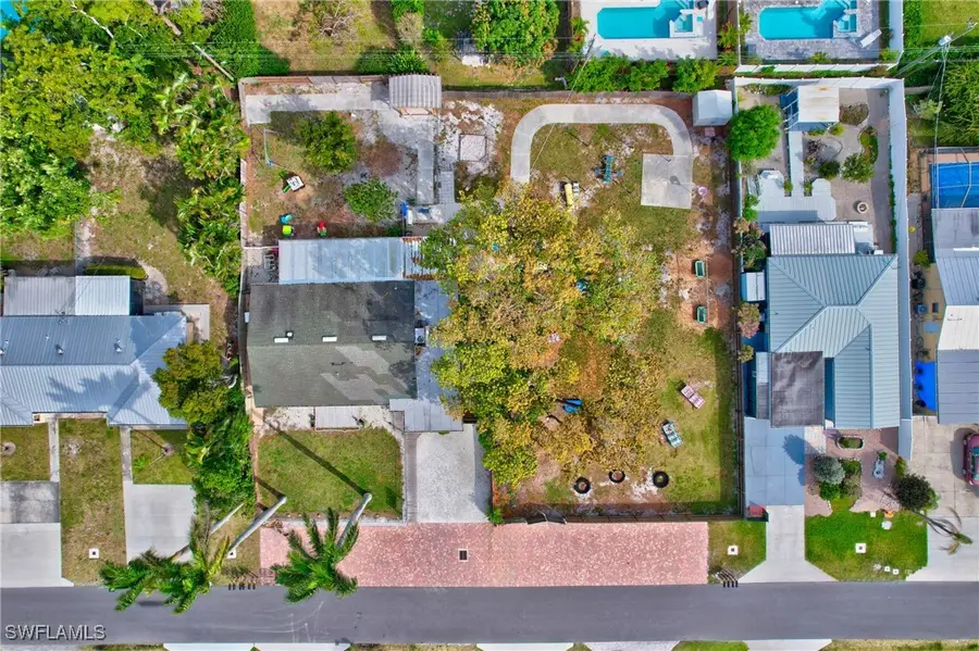 727 & 731 108th Avenue N, Naples, FL 34108 - Image #3