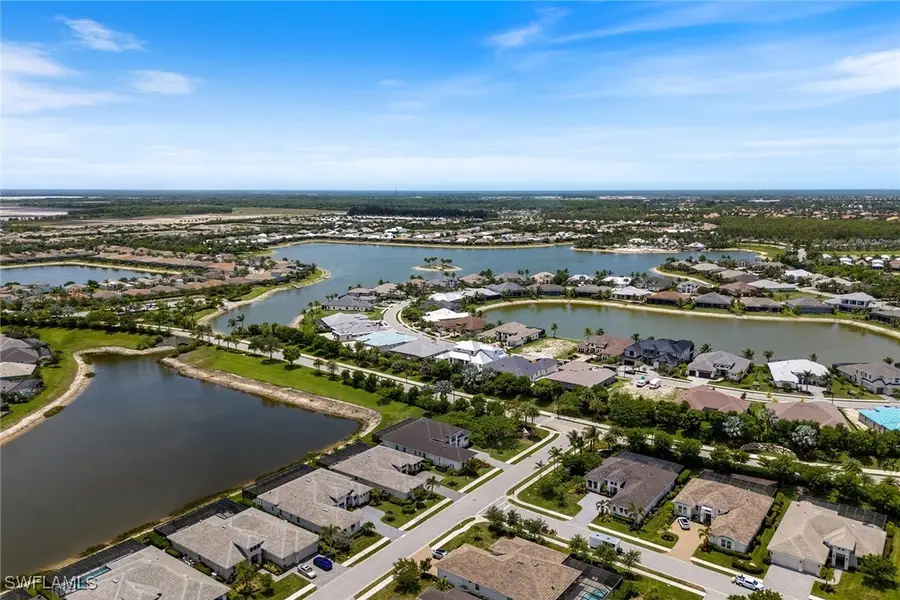 14394 Laguna Springs Lane, Naples, FL 34114 - Image #2