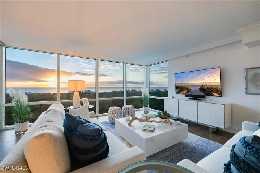 7515 Pelican Bay Boulevard #14A, Naples, FL 34108 - Image #3