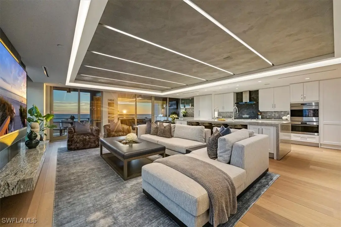 6897 Grenadier Boulevard #1701, Naples, FL 34108 - Image #1