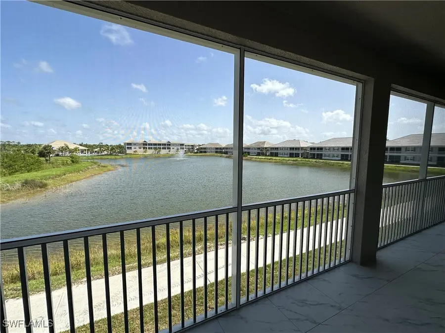 251 Indies Dr E #201, Naples, FL 34114 - Image #2