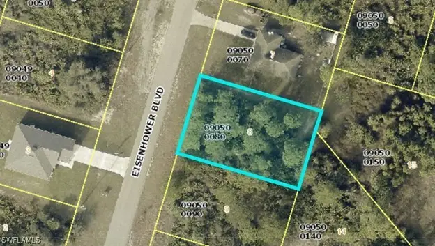 607 Eisenhower Boulevard, Lehigh Acres, FL 33974 - Image #1