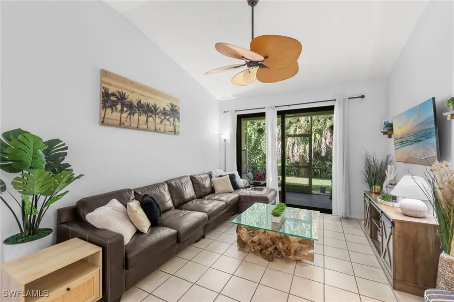 7715 Woodbrook Circle #3402, Naples, FL 34104 - Image #3