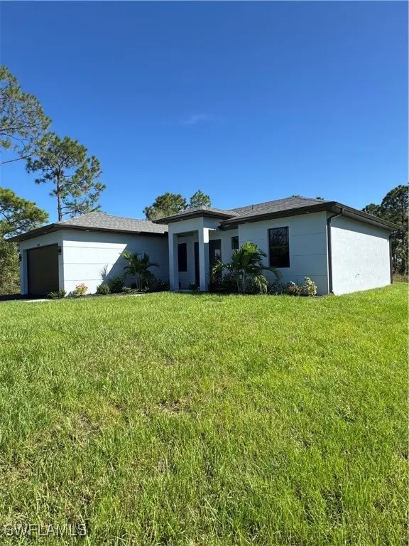 4220 64th Avenue Ne, Naples, FL 34120