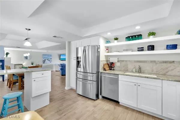 196 Albi Road #5, Naples, FL 34112