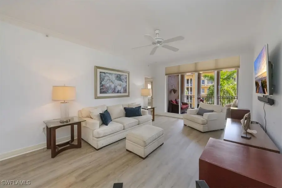 410 Bayfront Place #2405, Naples, FL 34102 - Image #2