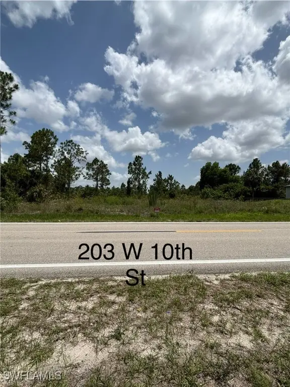 203 W 10th Street, Lehigh Acres, FL 33972 - #1