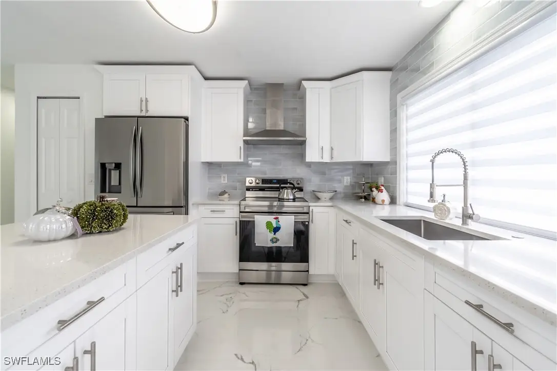 4530 22nd Place Sw, Naples, FL 34116 - Image #1