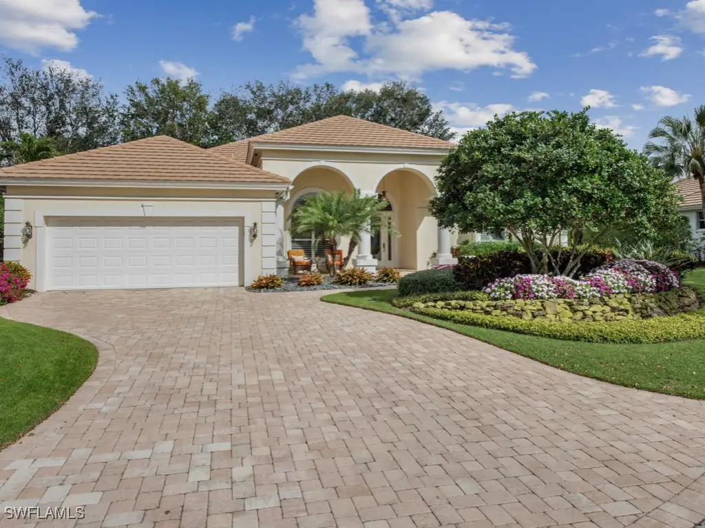 762 Lynnmore Lane E, Naples, FL 34108 - Image #1