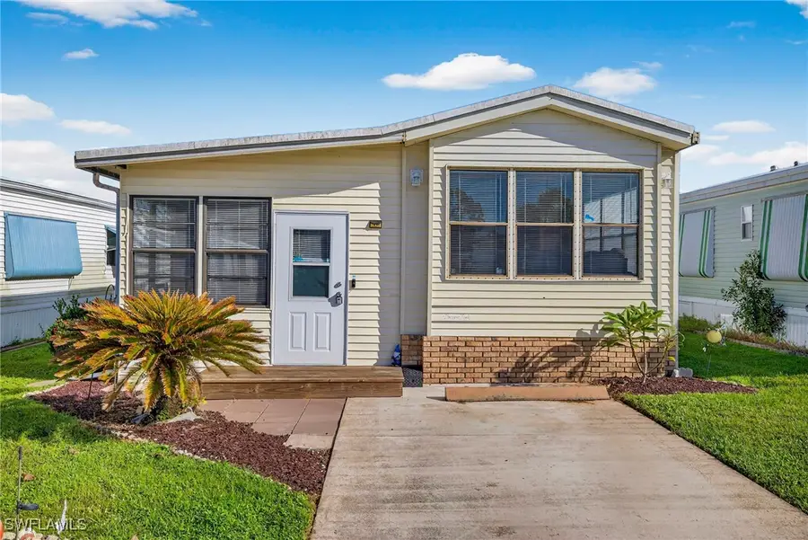 53 La Fonda Lane, North Fort Myers, FL 33903 - Image #2