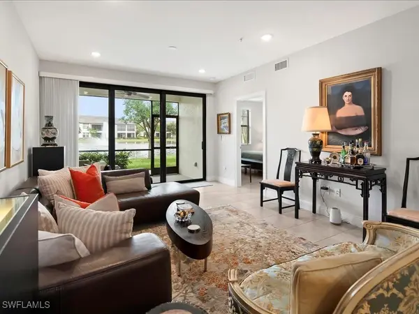 15102 Palmer Lake Circle #105, Naples, FL 34109