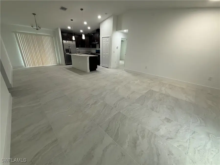 2805 14th Street Sw, Lehigh Acres, FL 33976 - Image #3