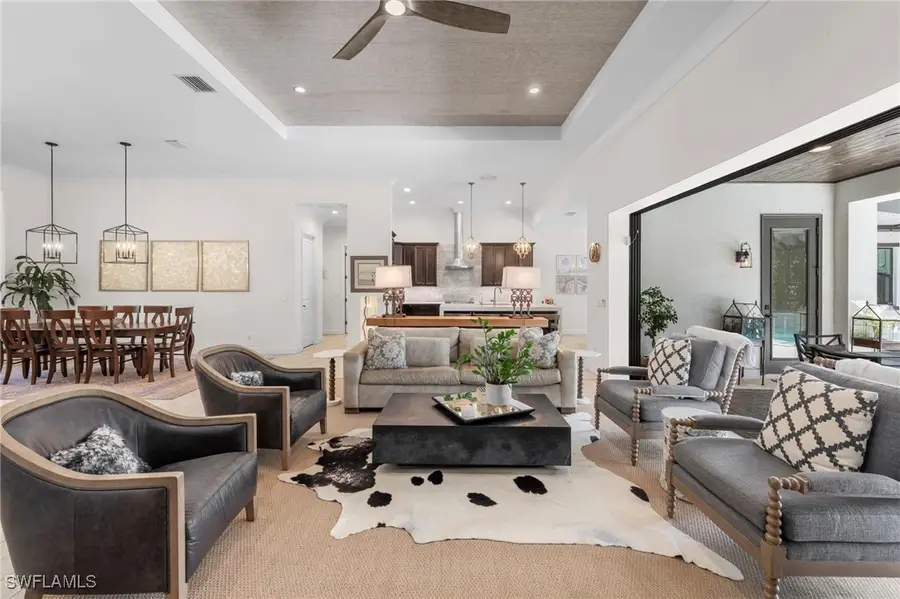 5234 Cherry Wood Drive, Naples, FL 34119 - Image #3