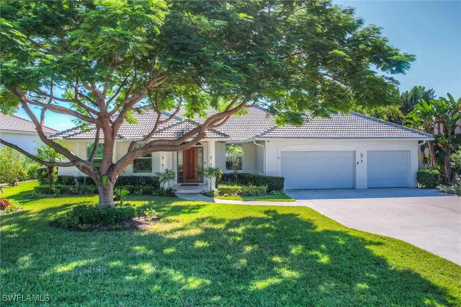 671 Henley Drive, Naples, FL 34104 - Image #3