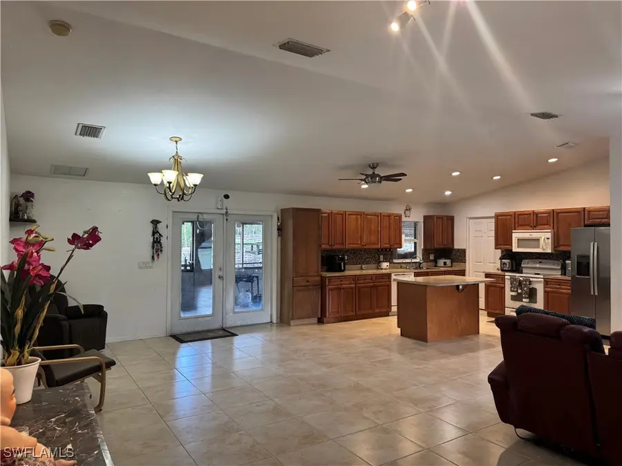 825 N Datil Street, Clewiston, FL 33440 - Image #3