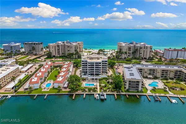 3100 Gulf Shore Boulevard N #403, Naples, FL 34103