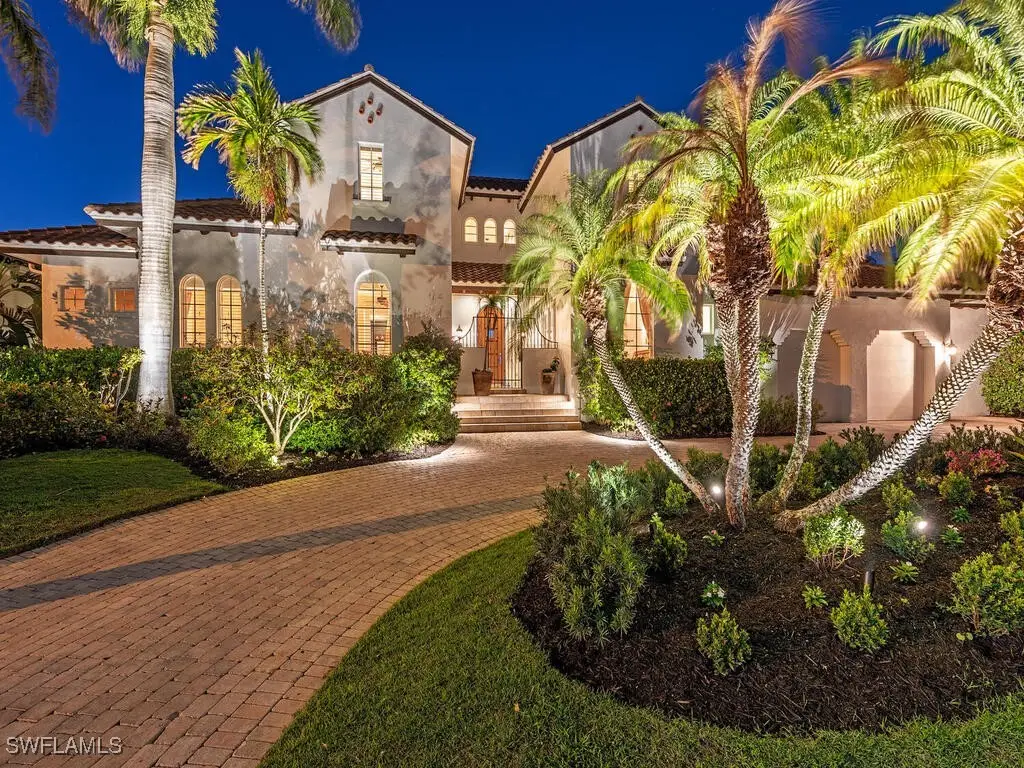 155 20th Avenue S, Naples, FL 34102 - Image #1