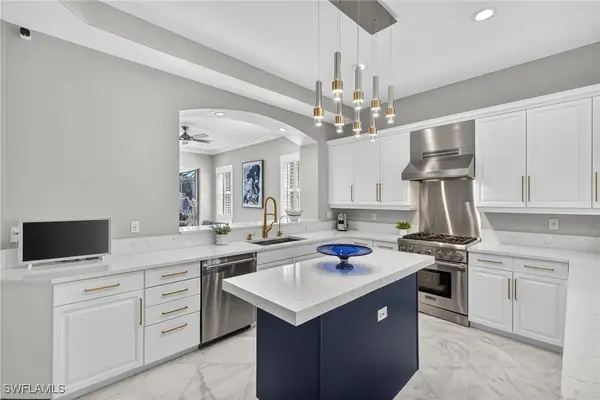 2830 Tiburon Boulevard E #102, Naples, FL 34109