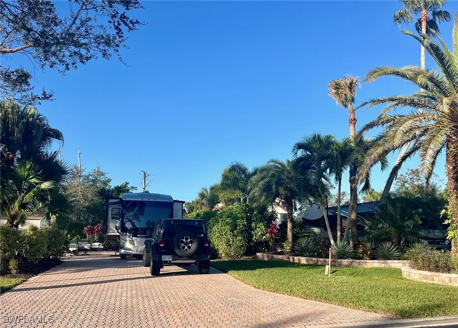 4694 Southern Breeze Drive, Naples, FL 34114 - Image #3