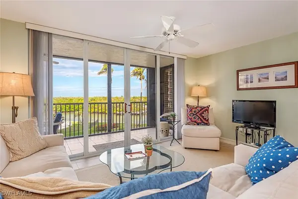 17 Bluebill Avenue #203, Naples, FL 34108