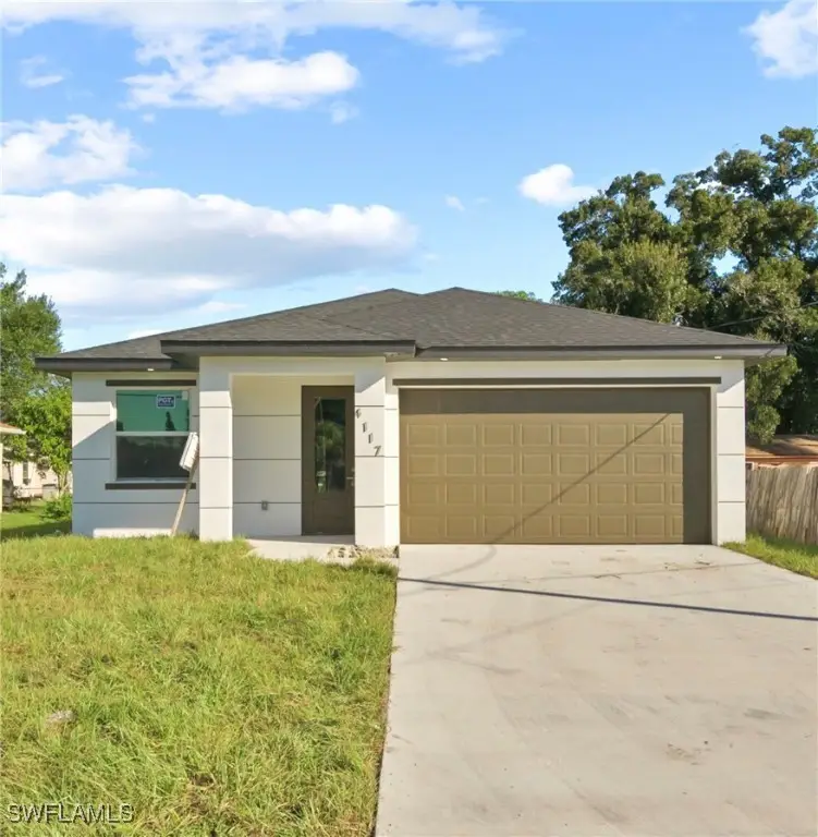 4117 Woodside Avenue, Fort Myers, FL 33916 - Image #1