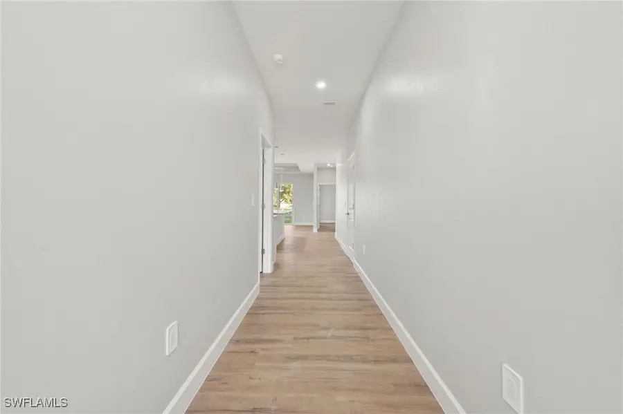 4117 Woodside Avenue, Fort Myers, FL 33916 - Image #2