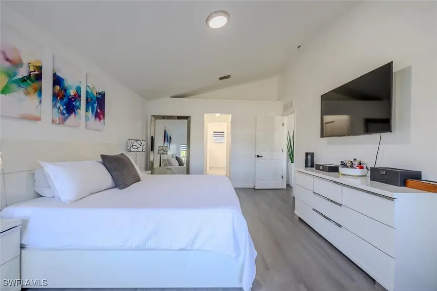 326 NE 10th Terrace, Cape Coral, FL 33909 - #3