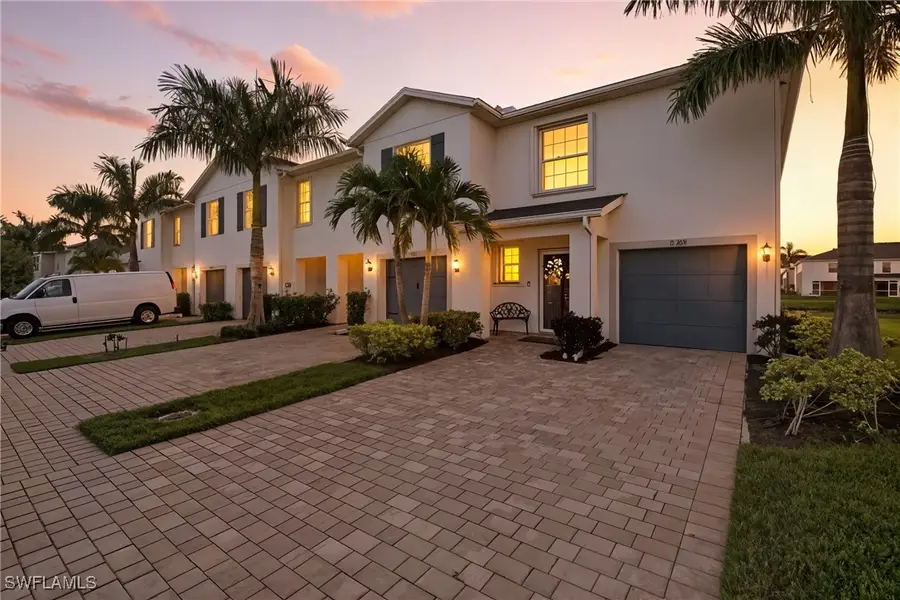 15388 Wildflower Circle, Naples, FL 34119 - Image #2