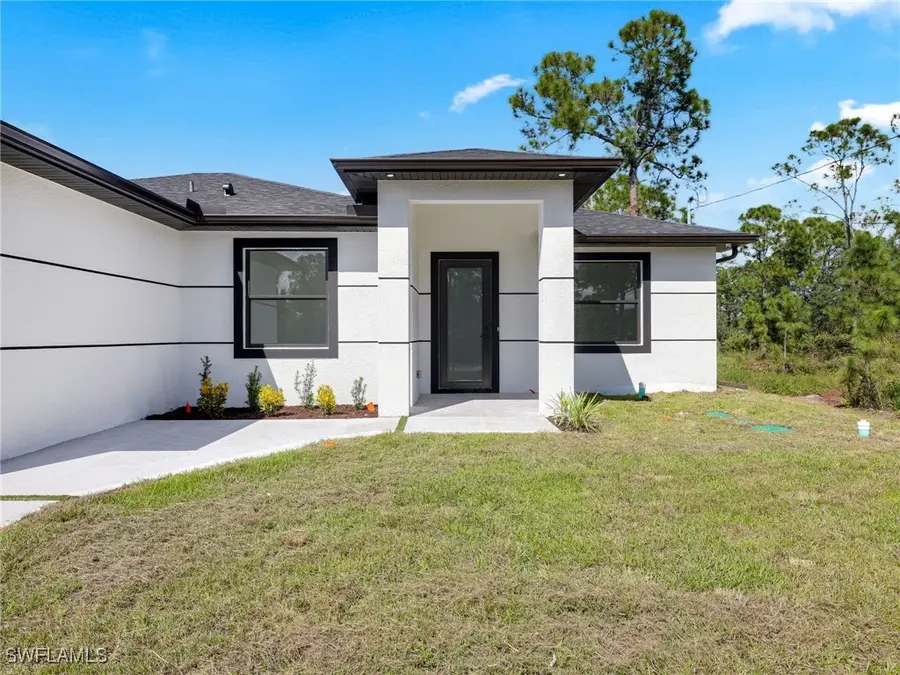 1119 Earhart Street E, Lehigh Acres, FL 33974 - Image #3