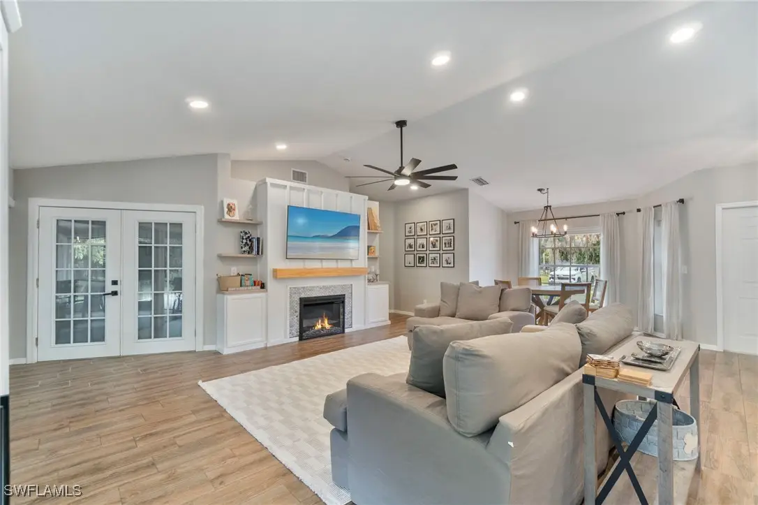 640 13th Street Nw, Naples, FL 34120 - #1