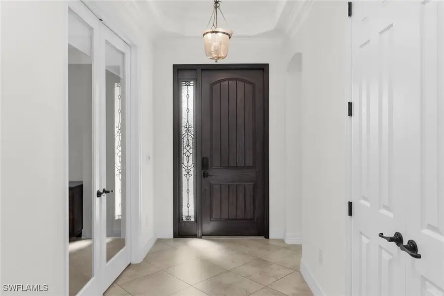 2990 Aviamar Circle, Naples, FL 34114 - Image #3