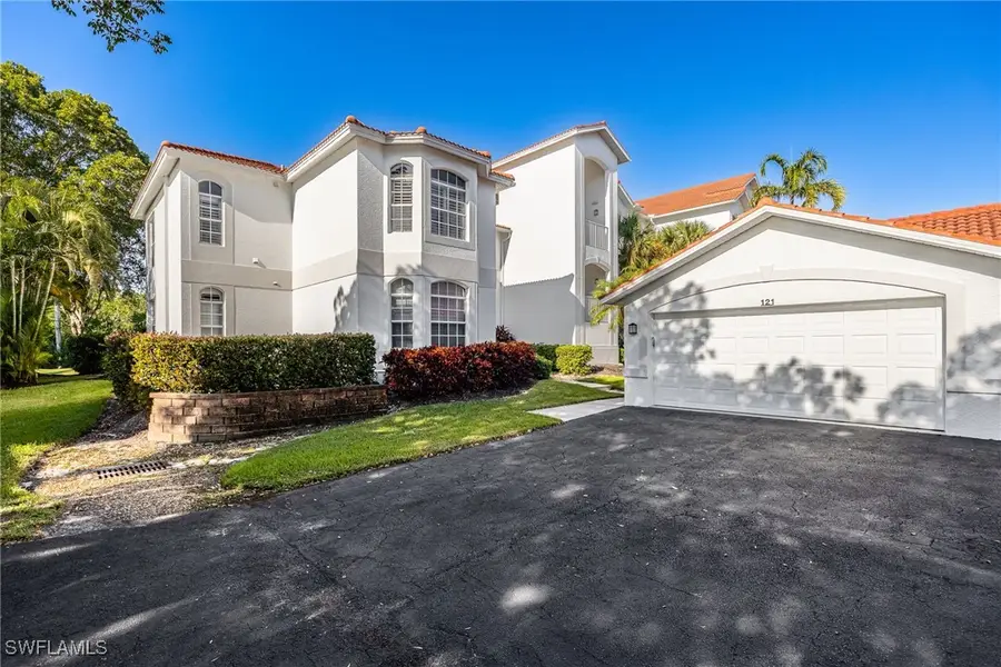 4650 Yacht Harbor Drive #121, Naples, FL 34112 - Image #3