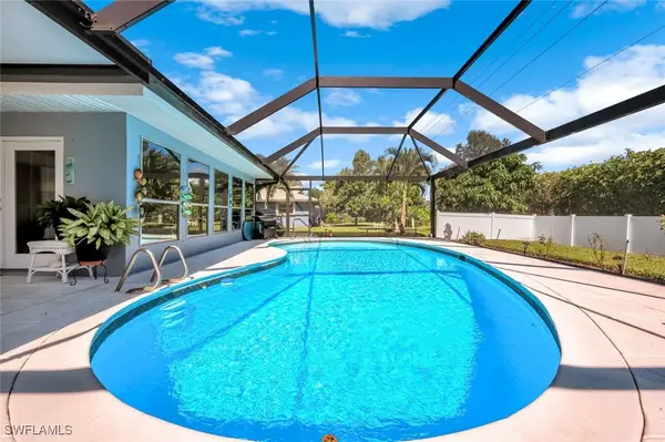 4459 Lakewood Boulevard, Naples, FL 34112