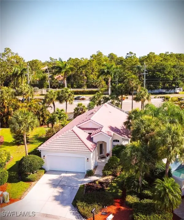 102 Palm Frond Court, Naples, FL 34104