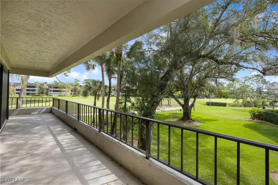 103 Clubhouse Lane #285, Naples, FL 34105 - Image #2