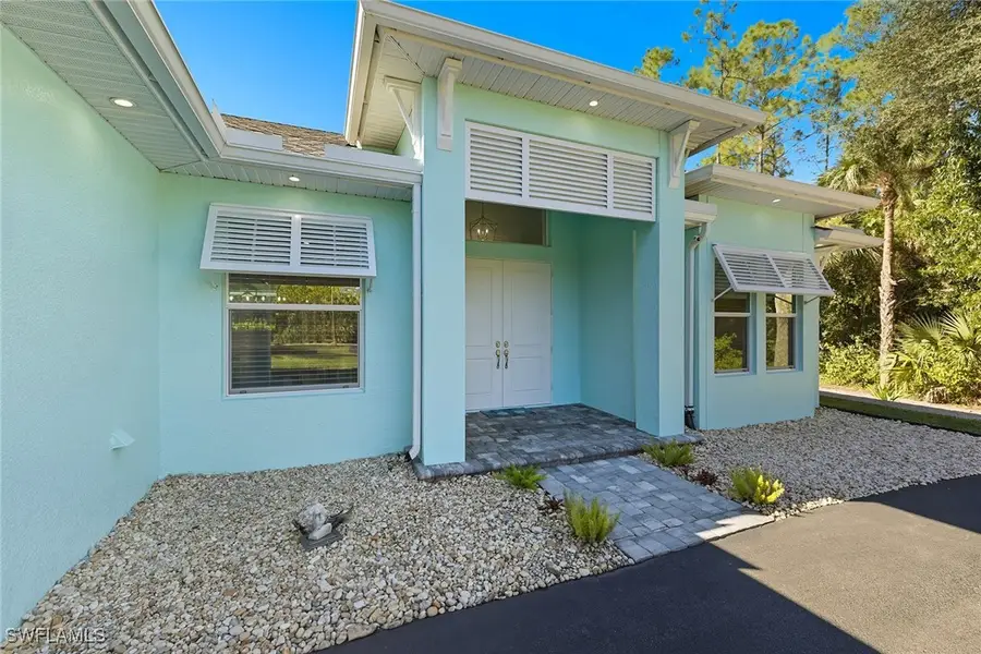 152 14th Avenue Nw, Naples, FL 34120 - #2