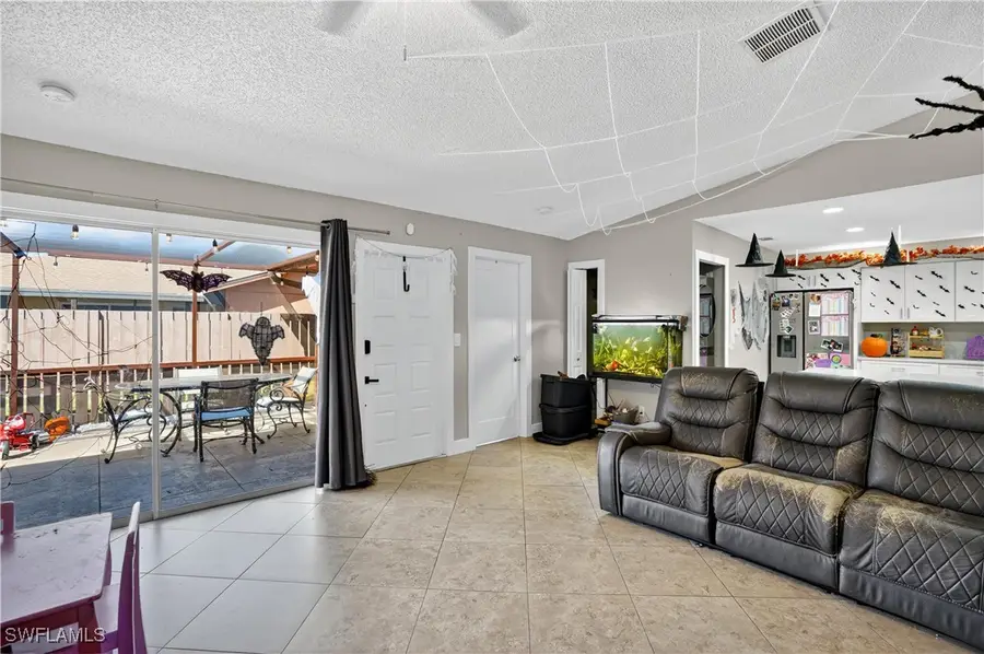 6310 Royal Woods Drive, Fort Myers, FL 33908 - Image #2