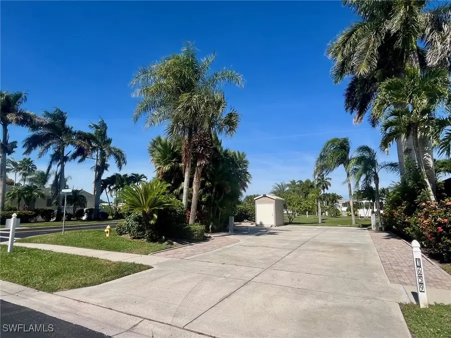 1659 Diamond Lake Circle, Naples, FL 34114 - Image #2