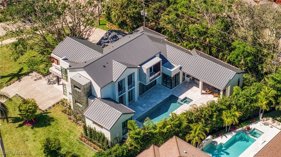 1800 Crayton Road, Naples, FL 34102 - #3