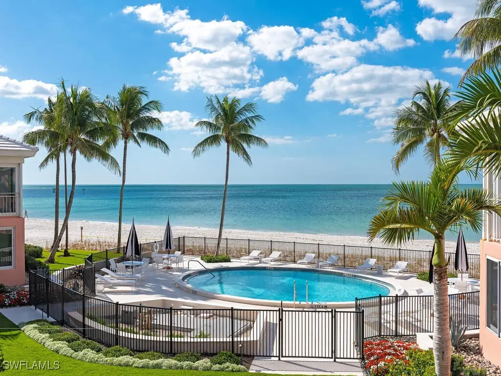 2401 Gulf Shore Boulevard N #VILLA 6, Naples, FL 34103 - Image #1