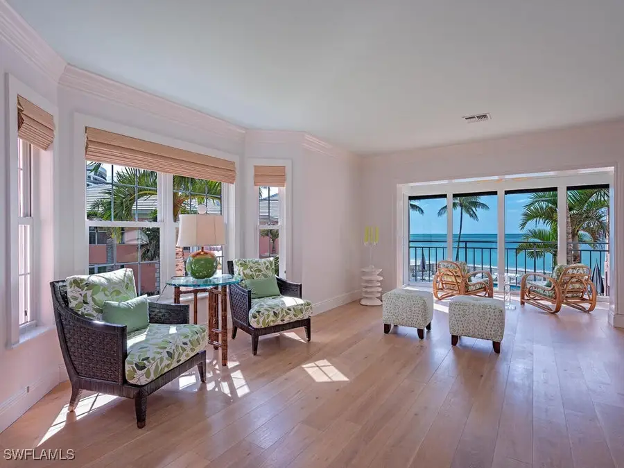 2401 Gulf Shore Boulevard N #VILLA 6, Naples, FL 34103 - Image #3