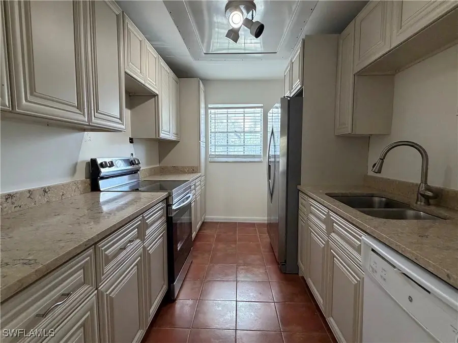 4900 Biscayne Drive #24, Naples, FL 34112 - Image #3