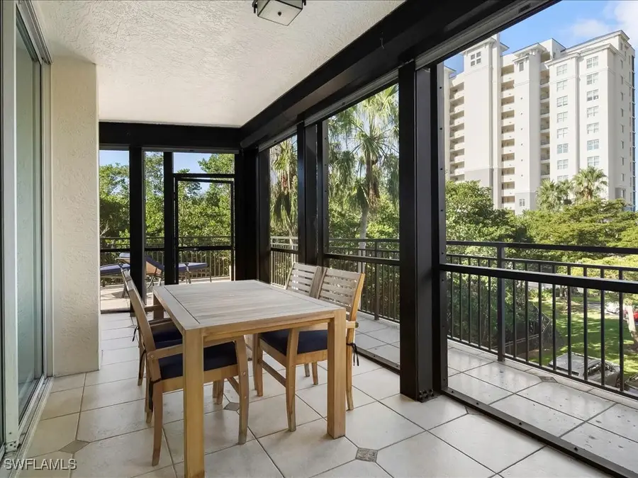 425 Cove Tower Drive #304, Naples, FL 34110 - Image #3