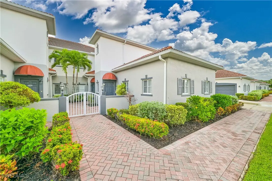 12091 Santaluz Drive #102, Fort Myers, FL 33913 - Image #1