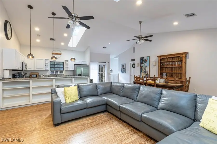 3618 Cottage Club Lane, Naples, FL 34105 - Image #3