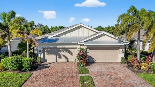 14891 Edgewater Circle, Naples, FL 34114