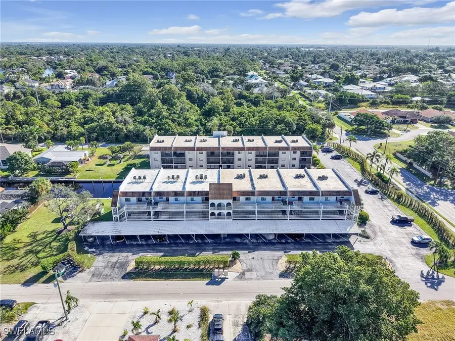 9395 Pennsylvania Avenue #36, Bonita Springs, FL 34135 - Image #2