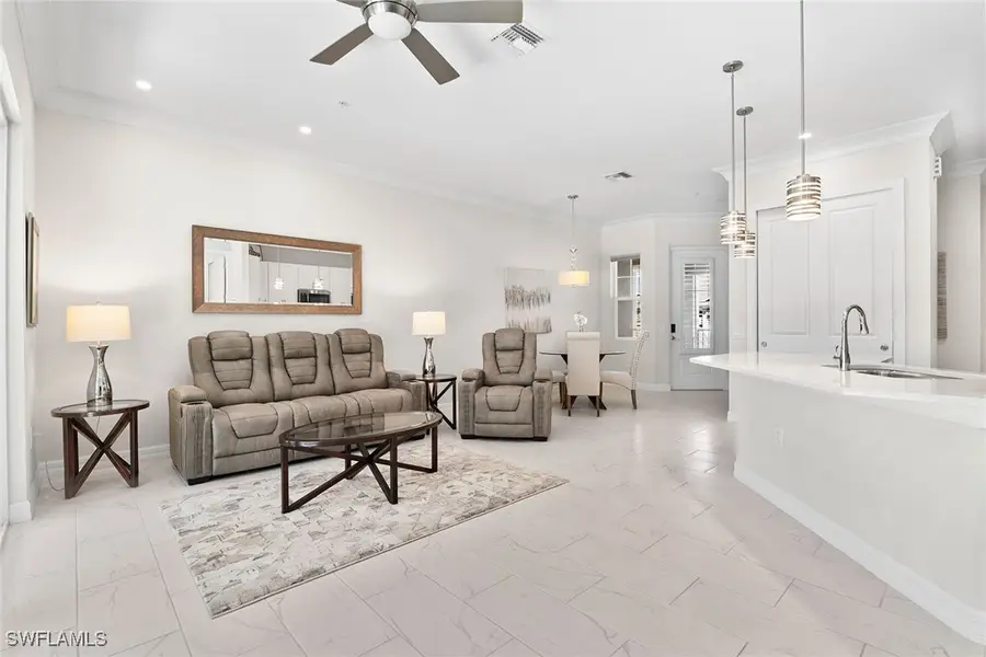 238 Indies Drive E #201, Naples, FL 34114 - Image #3